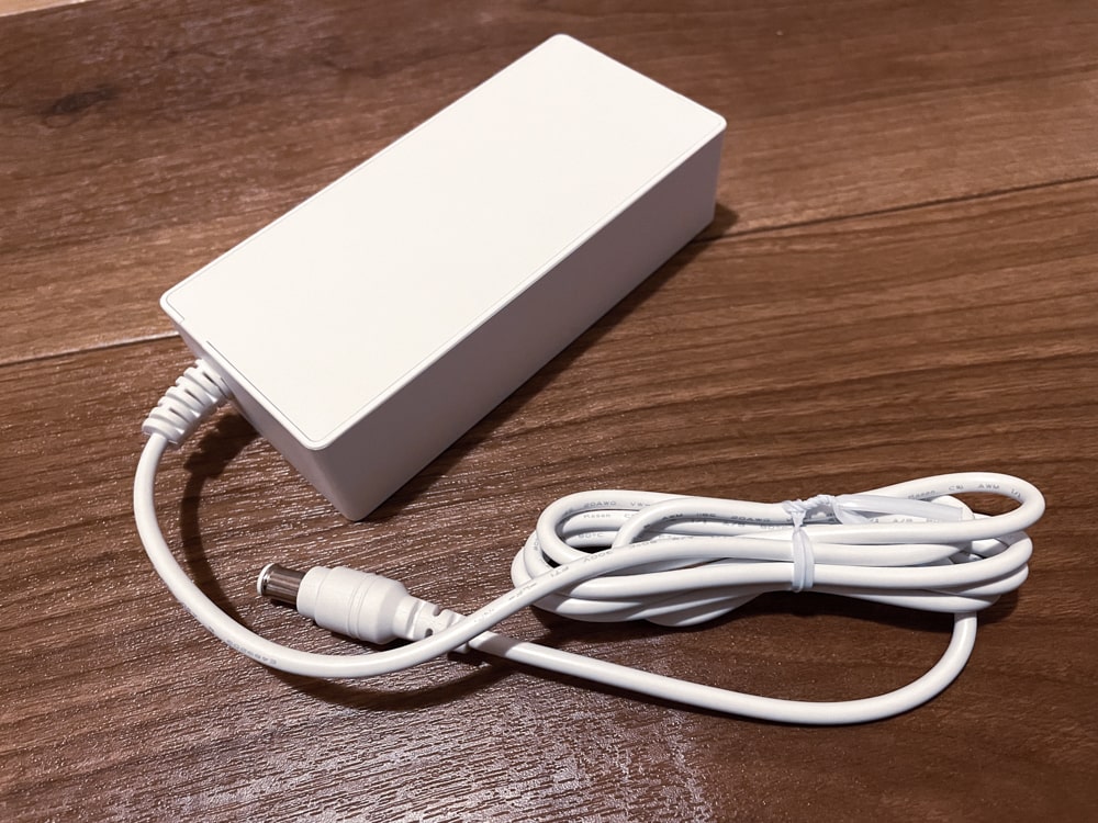 電源ケーブル
