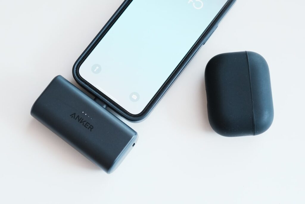 Anker Nano Power Bank ライトニング端子一体型の超小型モバイルバッテリー