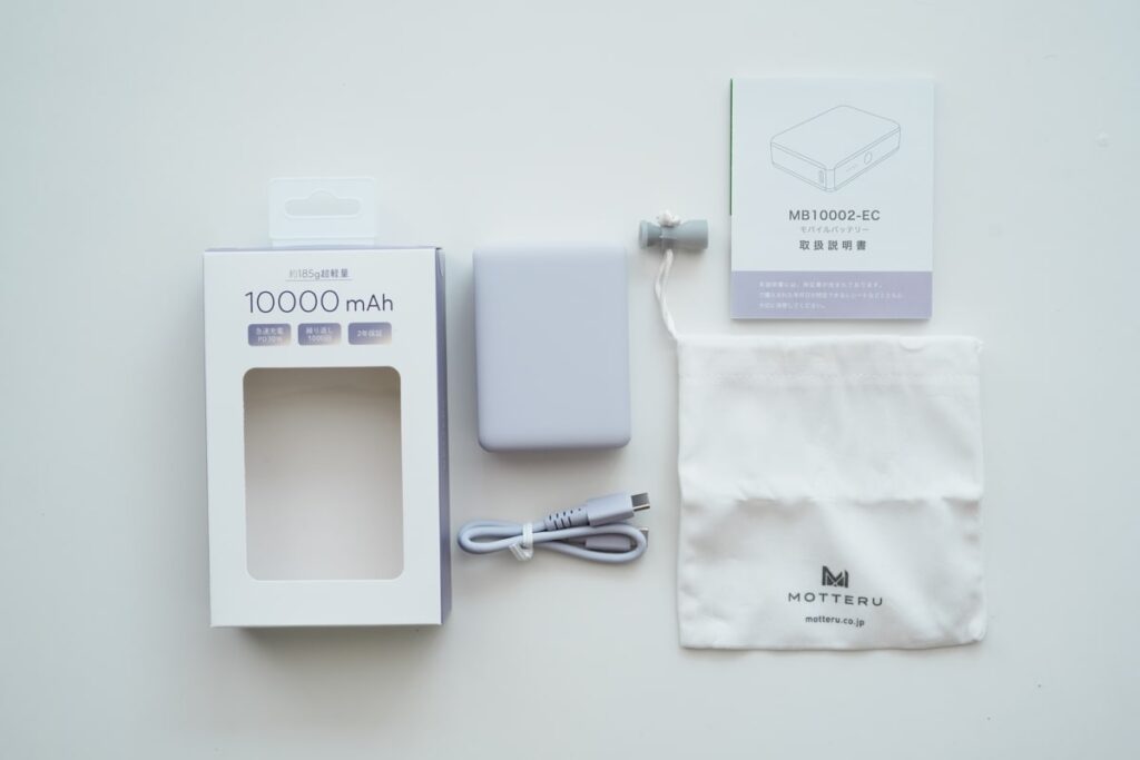 【概要】MOTTERUモバイルバッテリー 10,000mAh PD30W