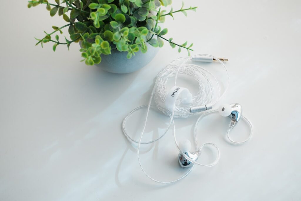 まとめ:EarFun EH100 有線HiFiイヤホンは高級感のあるデザインがおしゃれ