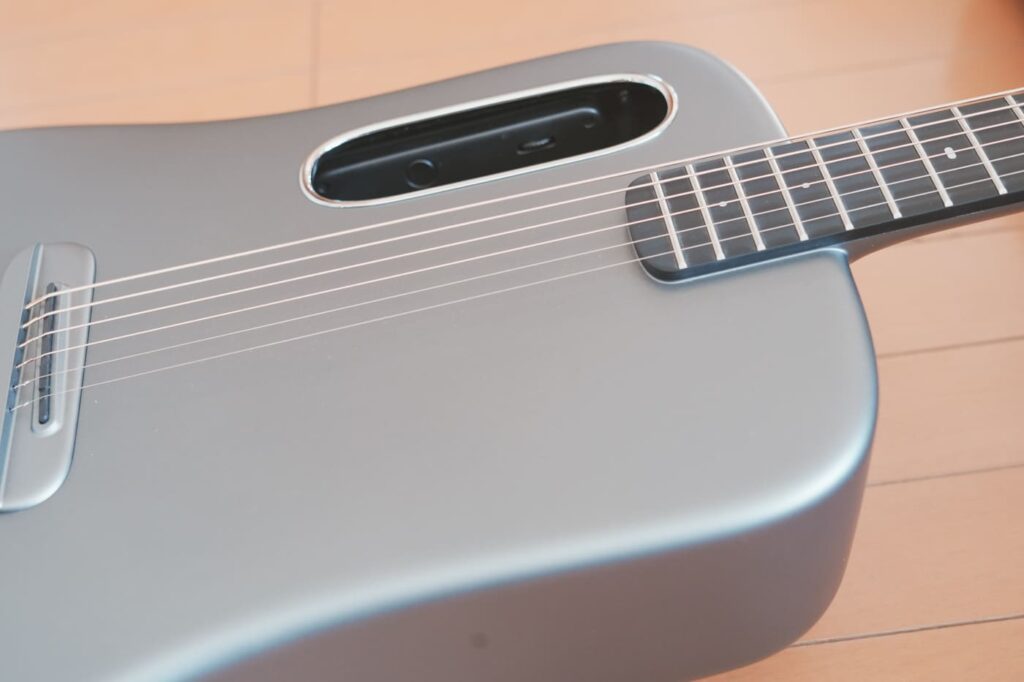 スマートギターとして機能が充実している