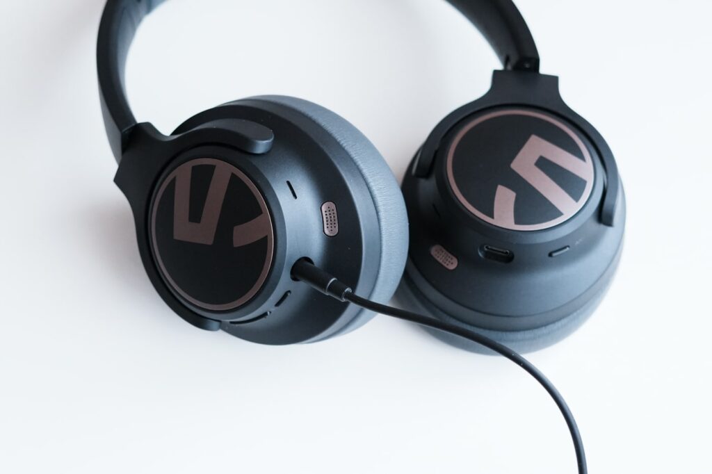 【レビュー】SOUNDPEATS Space ワイヤレス ヘッドホン