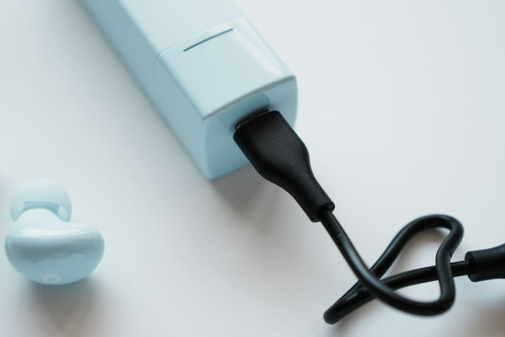 ワイヤレス充電は非対応