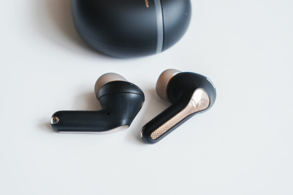 ゴールドカラーがアクセントになったデザインが良い
