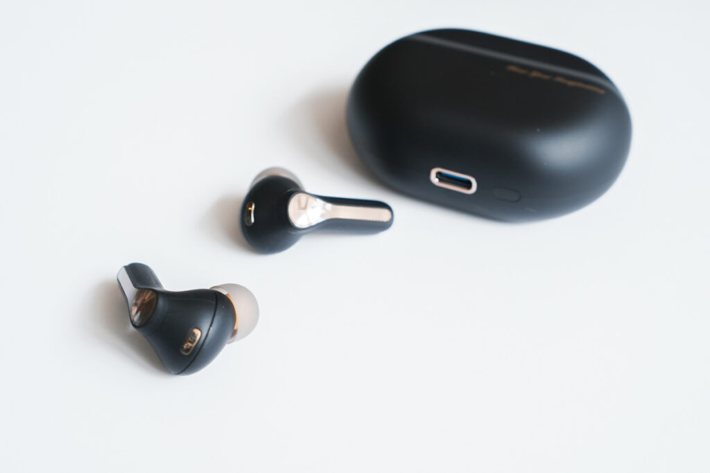 SOUNDPEATS Capsule3 Pro+ ワイヤレスイヤホン