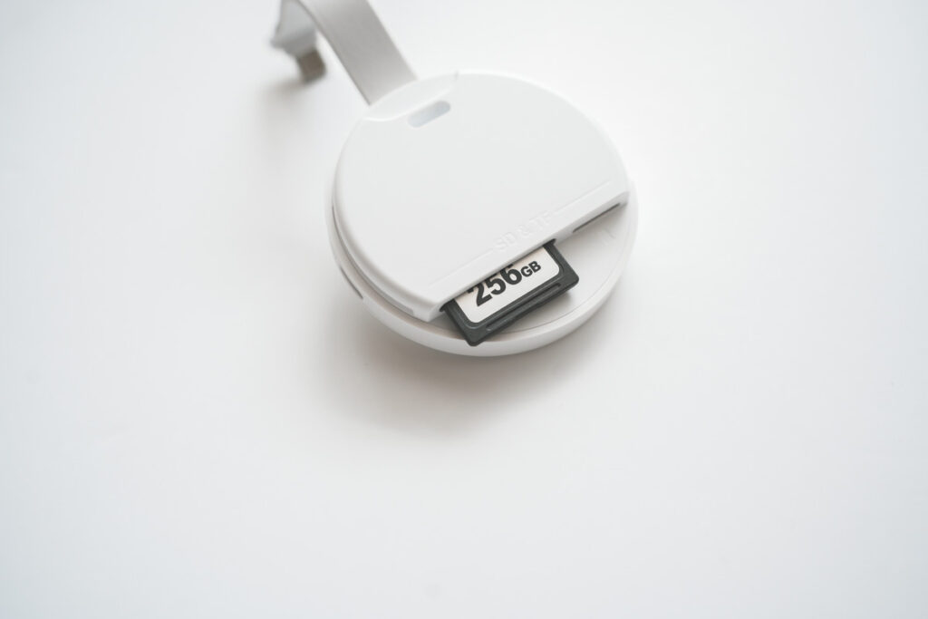 Anker MagGo USB-C カードリーダー