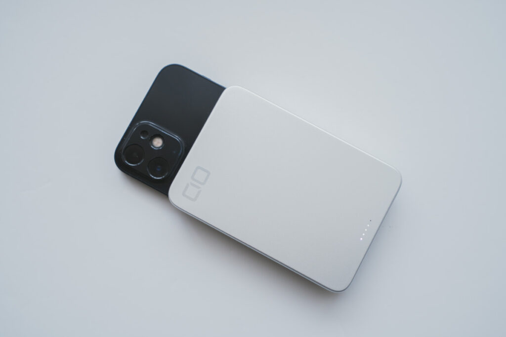 SMARTCOBY SLIM 5K モバイルバッテリー