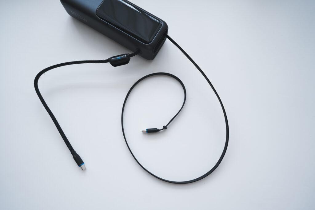 SBケーブル忘れがなくなる!巻取り式USB-Cケーブル