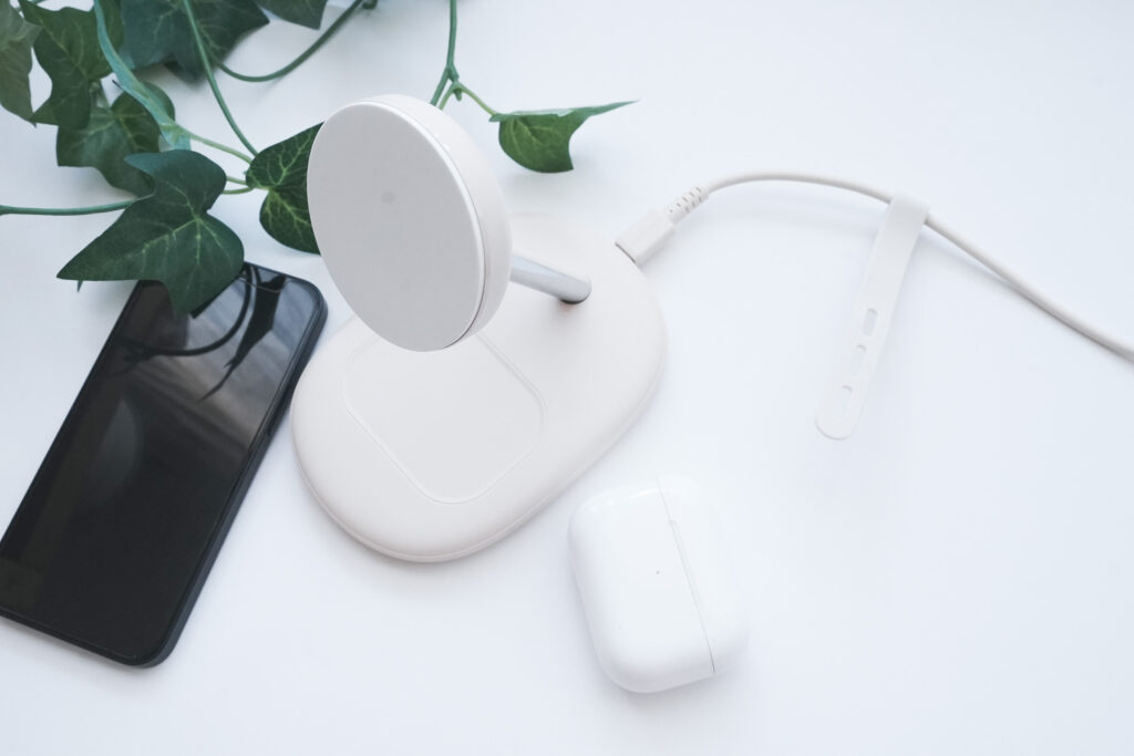 MOTTERU 2in1 マグネット式 ワイヤレス充電器
