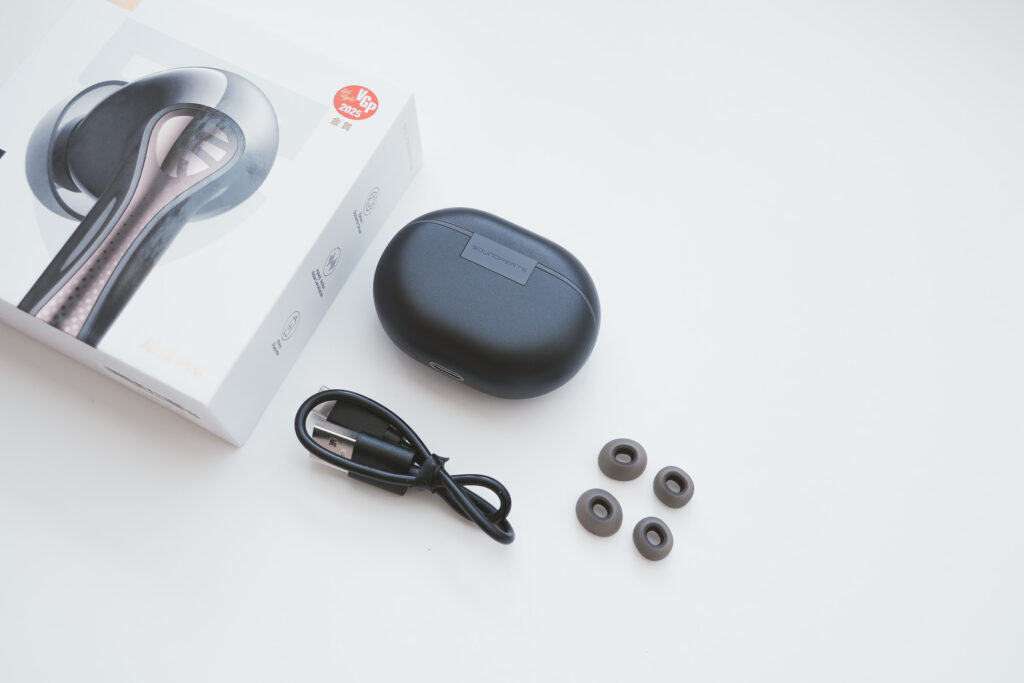 【付属品】SOUNDPEATS Air5 Pro ワイヤレスイヤホン