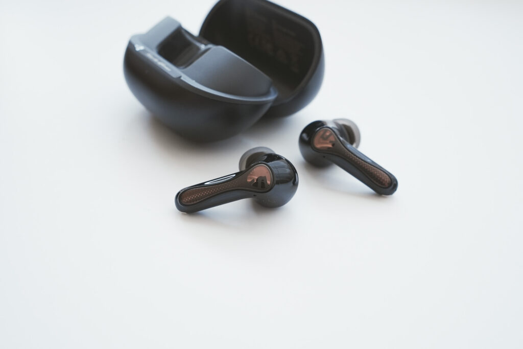 SOUNDPEATS Air5 Pro ワイヤレスイヤホン