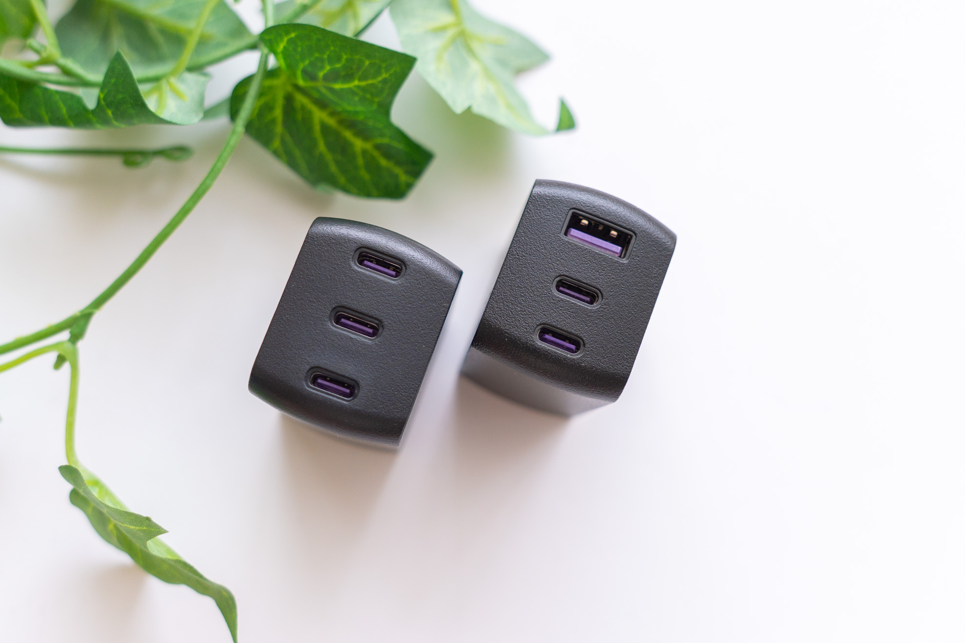 【レビュー】CIO「NovaPort TRIOⅡ 67W 2C1A／NovaPort TRIOⅡ 67W 3C」は非常にコンパクトで3台同時充電可能な急速充電器！