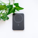 【レビュー】Anker Nano Power Bank（5000mAh, MagGo, Slim）｜極薄すぎて衝撃！iPhoneと一体になるモバイルバッテリー