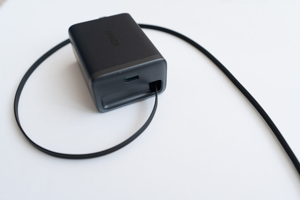 Anker Nano Charger（35W｜Built-In 巻取り式 USB-C）