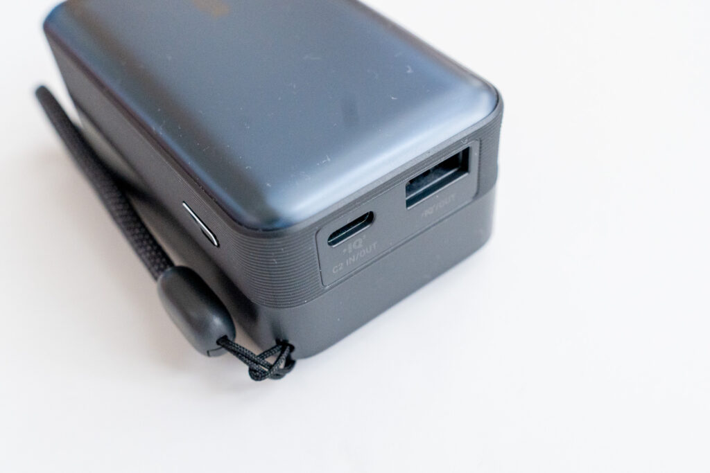 Anker Nano Power Bank（10000mAh, 45W, 巻取り式 USB-Cケーブル）