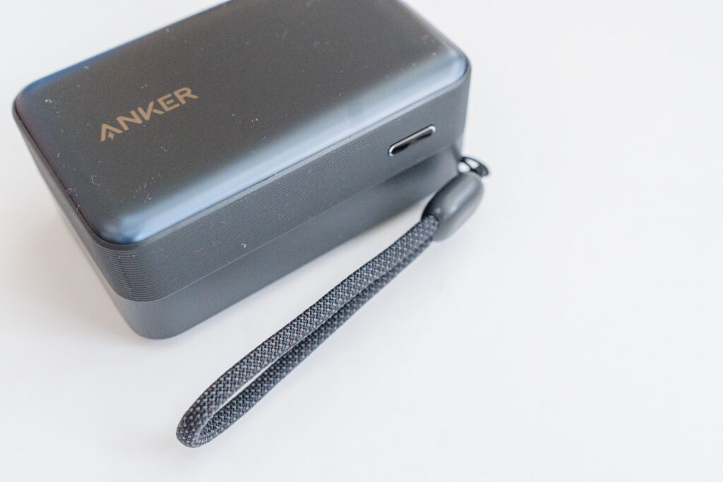 Anker Nano Power Bank（10000mAh, 45W, 巻取り式 USB-Cケーブル）