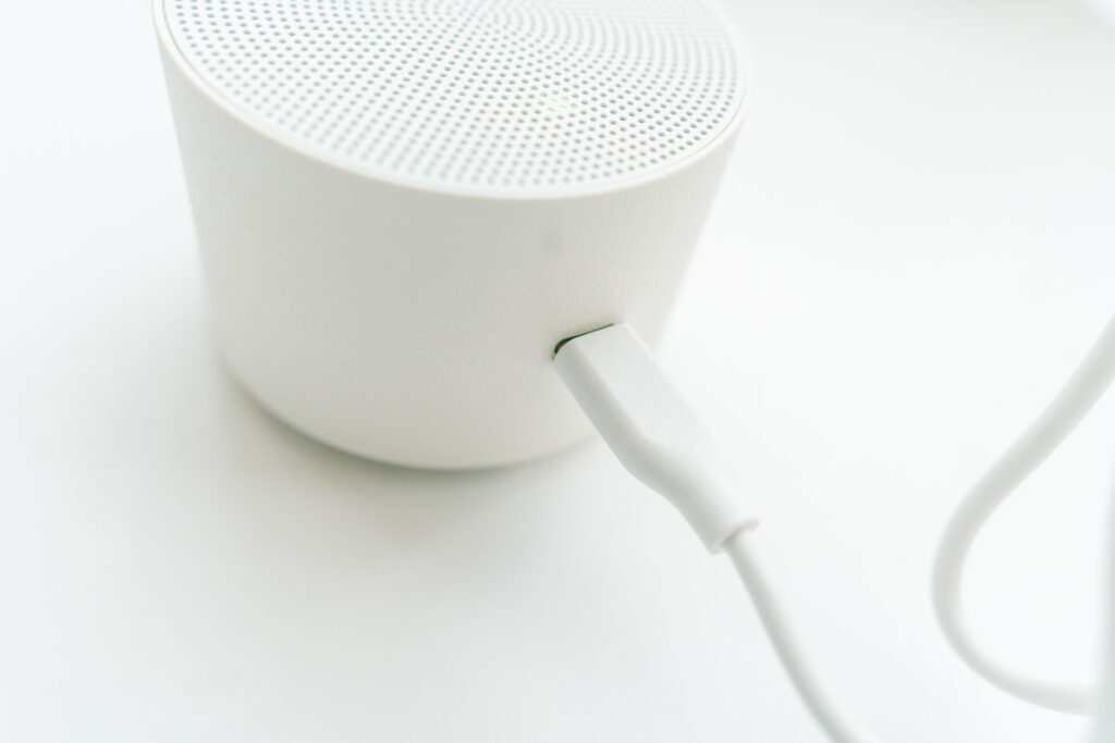 CIO Portable Bath Speaker（マグネット吸着するワイヤレス防水スピーカー）