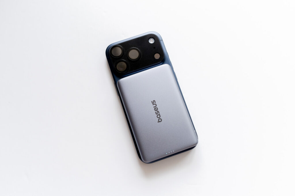 Baseus PicoGo AM41 超薄型マグネット式モバイルバッテリー