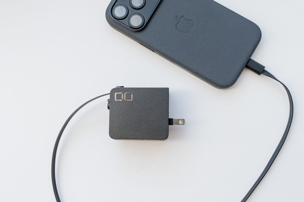 コンパクトながら45Wというパワフルな充電性能