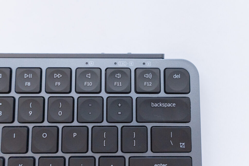 Keychron B1 Pro ウルトラスリム ワイヤレスキーボード