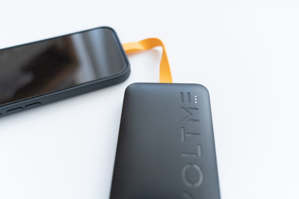 VOLTME Hypercore 10K Sling ケーブル内蔵モバイルバッテリー