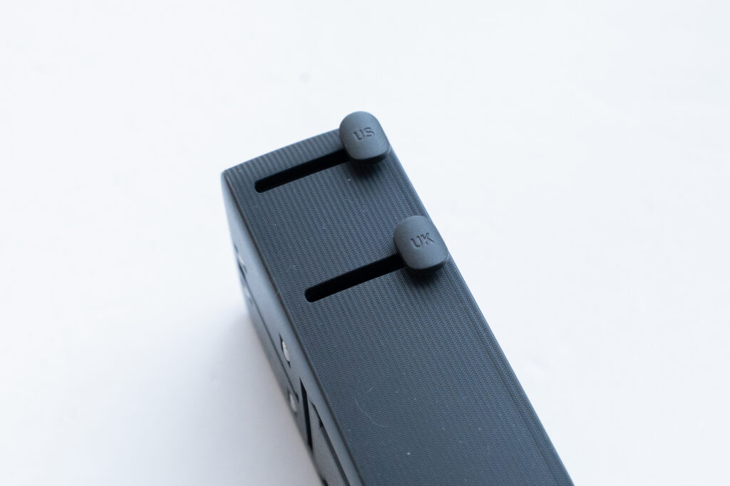 誰でも直感的に使えるシンプルな操作性