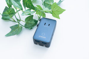 【レビュー】Anker Nano トラベルアダプタは海外旅行の必需品！200以上の国で使える超軽量コンパクトな変換プラグ
