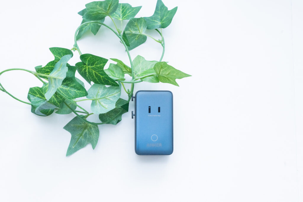 まとめ：Anker Nano トラベルアダプタは海外旅行の必需品！200以上の国で使える超軽量コンパクトな変換プラグ