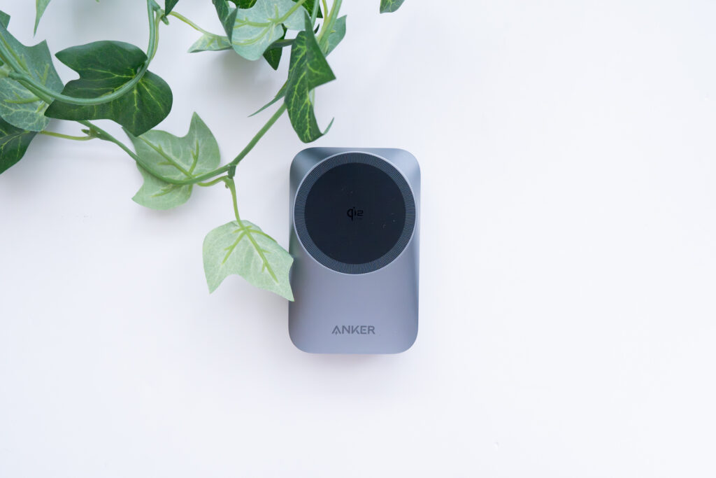 【レビュー】Anker Prime Wireless Charging Station（3-in-1, MagGo, AirCool, Foldable）｜iPhone・Apple Watch・AirPodsをまとめて充電できるのが便利すぎる