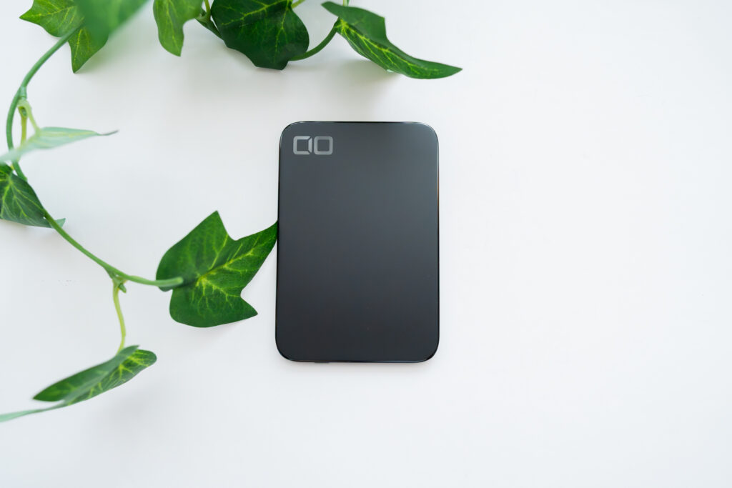 【レビュー】SMARTCOBY ULTRA SLIM 3K モバイルバッテリー|厚さ4.98mmの衝撃!"入れっぱなし"にできる唯一無二の延命バッテリー
