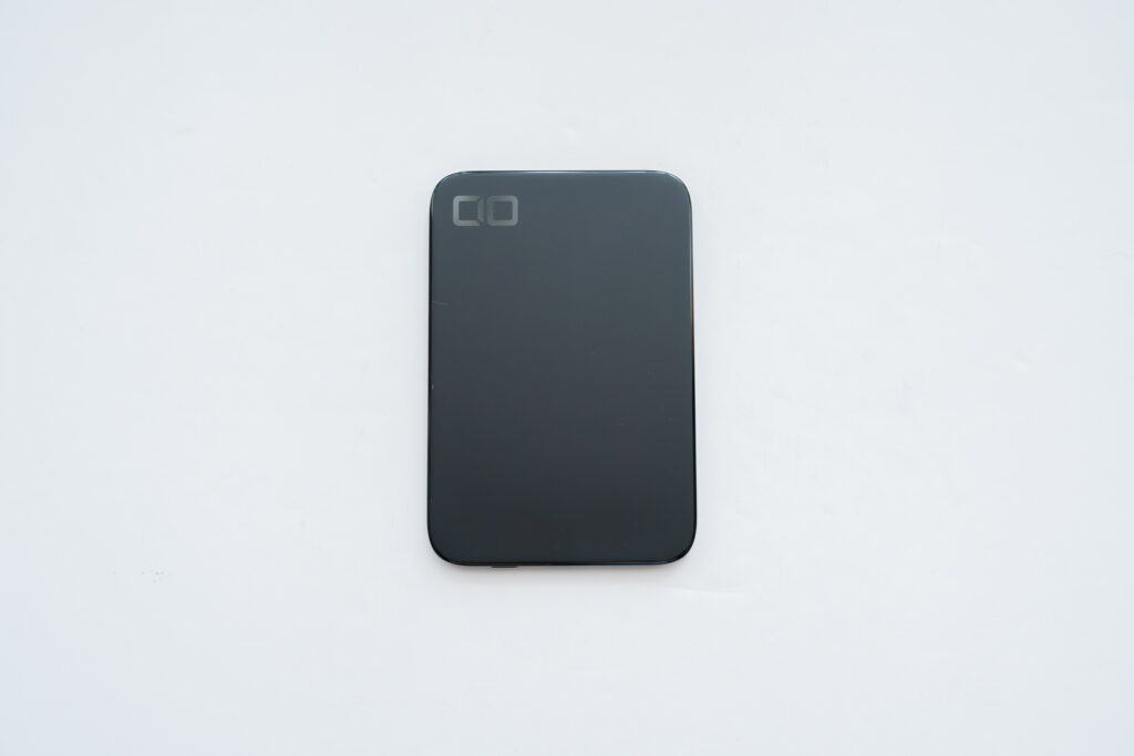 容量は3000mAh。あくまで「緊急延命用」