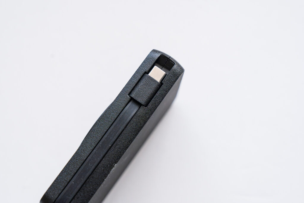 CIO「SMARTCOBY Ex05 Wireless2.2 Pro CABLE SS10K」モバイルバッテリー